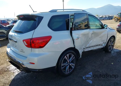 2018 Nissan Pathfinder Platinum из США, поврежденный, VIN 5N1DR2MM8JC626732